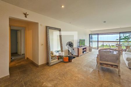 Apartamento para alugar com 3 quartos, 168m² em Recando Tortuga, Guarujá