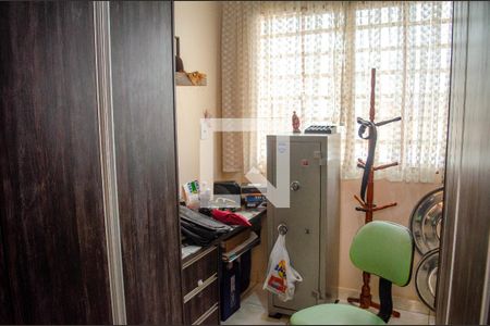 Casa à venda com 7 quartos, 350m² em Santa Genoveva, Goiânia