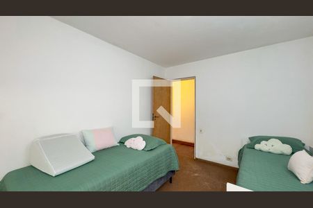 Quarto 1 de casa para alugar com 6 quartos, 5m² em Guarapiranga, São Paulo