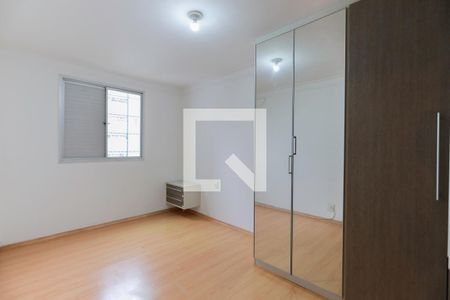Quarto 1 de apartamento para alugar com 2 quartos, 66m² em Vila Siqueira, São Paulo