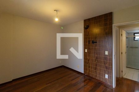 Suíte de apartamento para alugar com 3 quartos, 107m² em Alto da Lapa, São Paulo