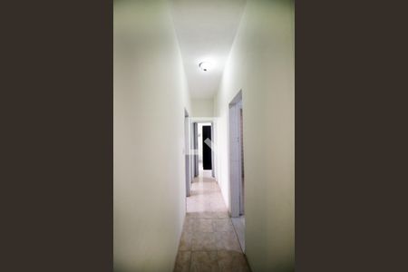 Corredor de apartamento para alugar com 3 quartos, 95m² em Bonsucesso, Rio de Janeiro