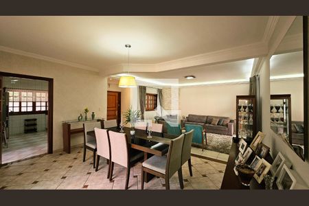 Casa à venda com 4 quartos, 241m² em Jardim Paulista I, Jundiaí