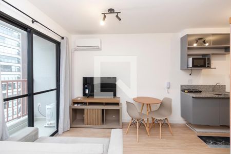Studio de kitnet/studio para alugar com 1 quarto, 25m² em Jardim das Acacias, São Paulo