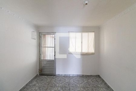 Sala de casa para alugar com 2 quartos, 52m² em Conjunto Residencial Prestes Maia, São Paulo