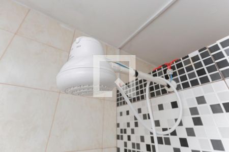Banheiro de casa para alugar com 1 quarto, 60m² em Jardim Peri, São Paulo