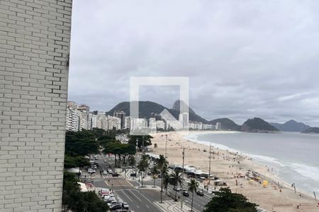 Vista da sala  de apartamento para alugar com 3 quartos, 200m² em Copacabana, Rio de Janeiro