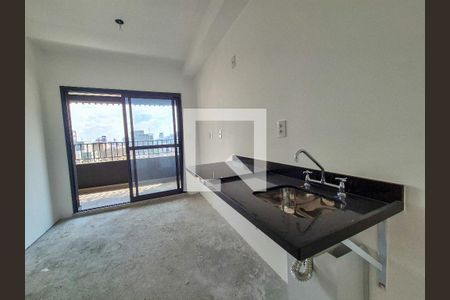 Sala/Cozinha de apartamento à venda com 1 quarto, 32m² em Cerqueira César, São Paulo
