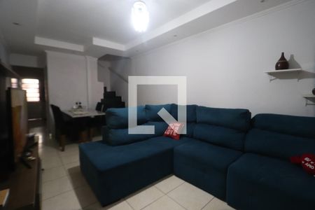 Sala de casa à venda com 2 quartos, 84m² em Jardim Santa Adelia, São Paulo