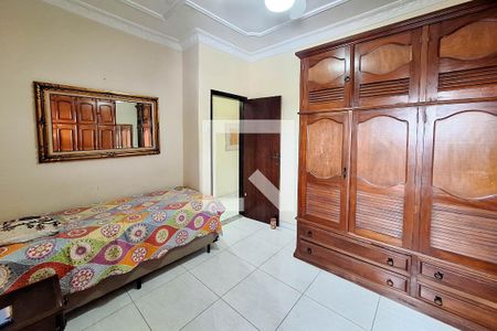 Quarto 1 de casa à venda com 2 quartos, 65m² em São Lourenço, Niterói