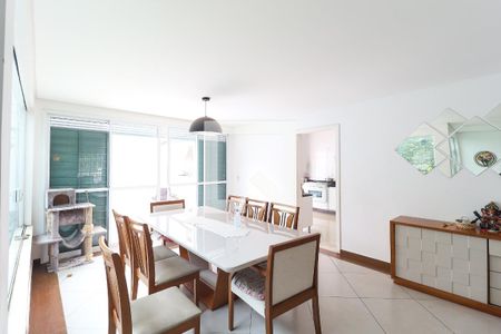 Sala de casa à venda com 4 quartos, 319m² em Jardim Virginia Bianca, São Paulo