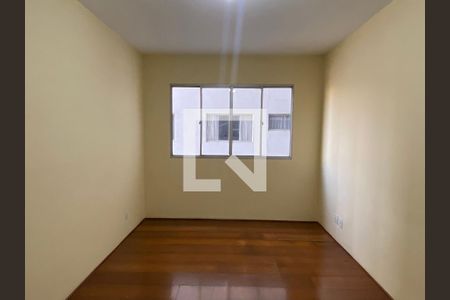 Sala de apartamento para alugar com 2 quartos, 70m² em Jaguaribe, Osasco
