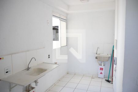 Cozinha e Área de Serviço de apartamento para alugar com 2 quartos, 42m² em Goiá, Goiânia