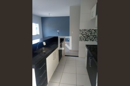 Cozinha de casa para alugar com 3 quartos, 110m² em Amendoeira, São Gonçalo