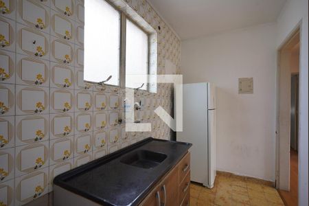 Cozinha de apartamento para alugar com 2 quartos, 60m² em Partenon, Porto Alegre