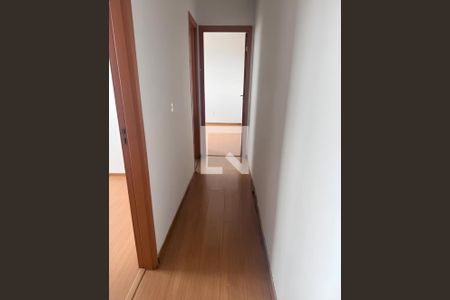 Corredor de apartamento à venda com 2 quartos, 43m² em Jardim Novo Mundo, Goiânia