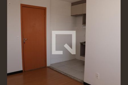 Apartamento para alugar com 3 quartos, 43m² em Jardim Novo Mundo, Goiânia