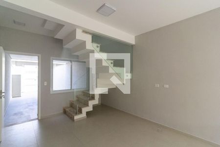 Sala de casa à venda com 3 quartos, 100m² em Vila Constanca, São Paulo