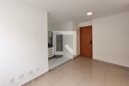 Sala de apartamento para alugar com 2 quartos, 44m² em Fundacao da Casa Popular, Campinas