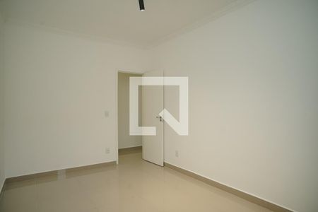 Quarto 1 de casa de condomínio para alugar com 4 quartos, 200m² em Ubatiba, Maricá