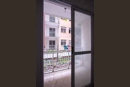 Varanda da Sala de apartamento para alugar com 2 quartos, 51m² em Vista Alegre, São Gonçalo