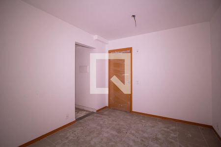 Sala de apartamento para alugar com 2 quartos, 51m² em Vista Alegre, São Gonçalo