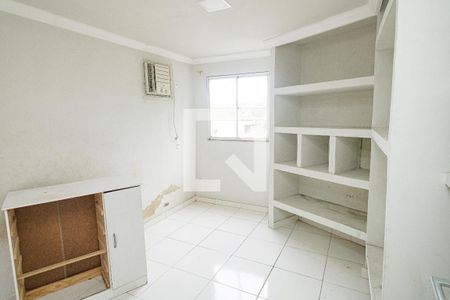 Quarto 1 de apartamento para alugar com 2 quartos, 70m² em Guaratiba, Rio de Janeiro