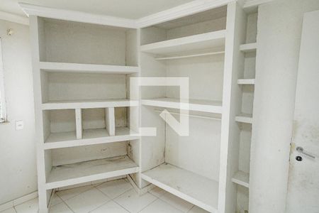 Quarto 1 de apartamento para alugar com 2 quartos, 70m² em Guaratiba, Rio de Janeiro