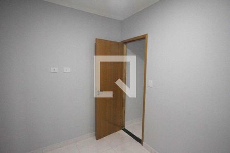 Casa à venda com 2 quartos, 79m² em Jardim Catarina, São Paulo