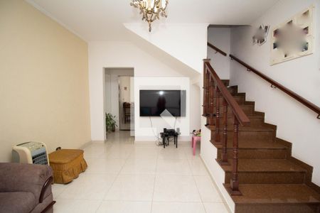 Sala de casa à venda com 3 quartos, 200m² em Vila Bruna, São Paulo
