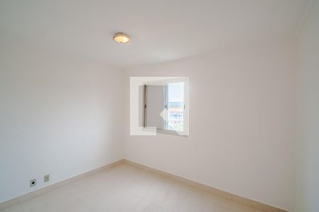 Quarto 1 de apartamento à venda com 3 quartos, 70m² em Jardim Luísa, São Paulo
