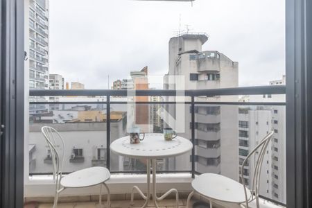 Varanda da Sala de apartamento para alugar com 4 quartos, 90m² em Indianópolis, São Paulo