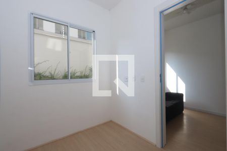 Quarto 2 de apartamento para alugar com 2 quartos, 38m² em Cidade São Mateus, São Paulo
