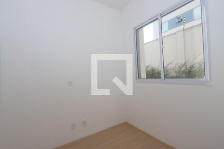 Quarto 2 de apartamento para alugar com 2 quartos, 38m² em Cidade São Mateus, São Paulo