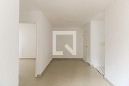 Sala  de apartamento para alugar com 2 quartos, 42m² em Parque São Jorge, São Paulo