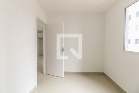 Quarto 1 de apartamento para alugar com 2 quartos, 42m² em Parque São Jorge, São Paulo