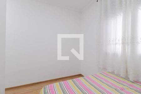Quarto 2 de apartamento para alugar com 2 quartos, 41m² em Vila São Francisco, Mauá