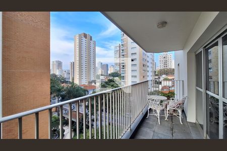 Varanda  de apartamento à venda com 3 quartos, 180m² em Pompeia, São Paulo