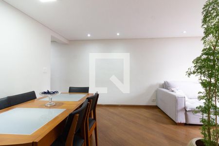 Sala de apartamento à venda com 3 quartos, 68m² em Vila Albano, São Paulo