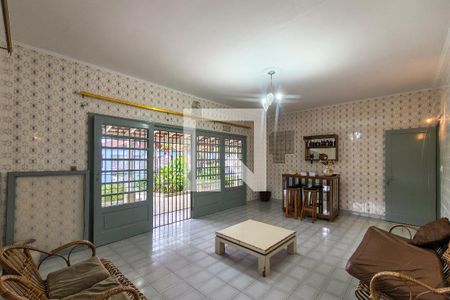 Sala de casa para alugar com 4 quartos, 240m² em Solemar, Praia Grande