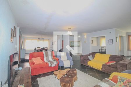 Sala de casa à venda com 3 quartos, 350m² em Vila Assunção, Porto Alegre