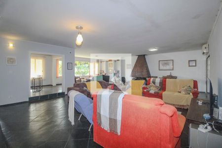 Sala de casa à venda com 3 quartos, 350m² em Vila Assunção, Porto Alegre