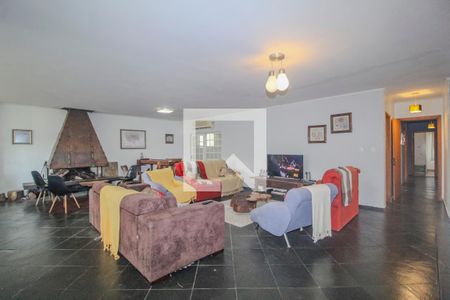 Sala de casa à venda com 3 quartos, 350m² em Vila Assunção, Porto Alegre