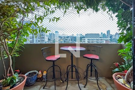 Apartamento à venda com 3 quartos, 130m² em Pinheiros, São Paulo