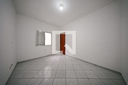 Quarto 2 de casa para alugar com 2 quartos, 71m² em Jardim Eliane, São Paulo