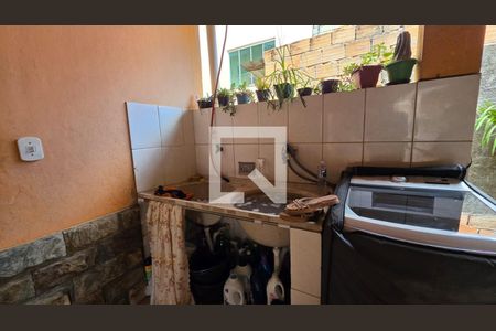 Casa à venda com 3 quartos, 575m² em Aeronautas, Lagoa Santa