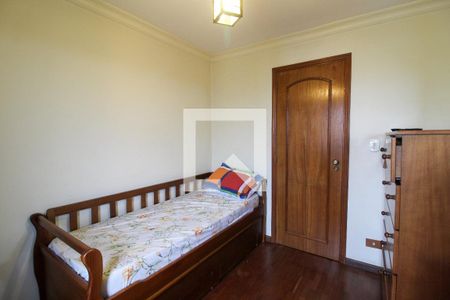 Quarto 1 de apartamento para alugar com 2 quartos, 75m² em Vila Albano, São Paulo