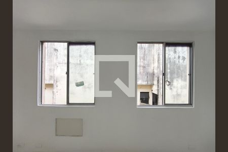 Casa de Condomínio à venda com 2 quartos, 63m² em Taquara, Rio de Janeiro