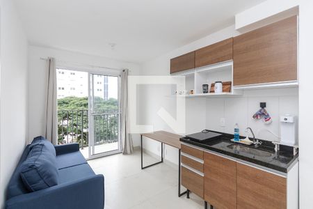 Sala/ Cozinha de apartamento para alugar com 1 quarto, 27m² em Campo Belo, São Paulo