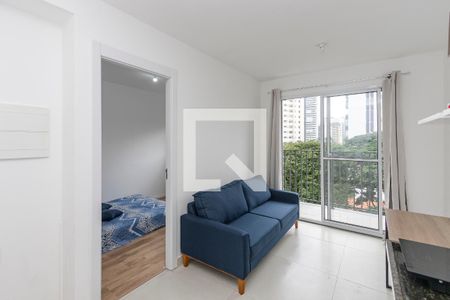 Sala/ Cozinha de apartamento para alugar com 1 quarto, 27m² em Campo Belo, São Paulo